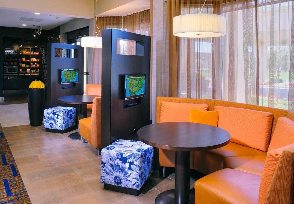 Courtyard Columbus Worthington Exterior foto