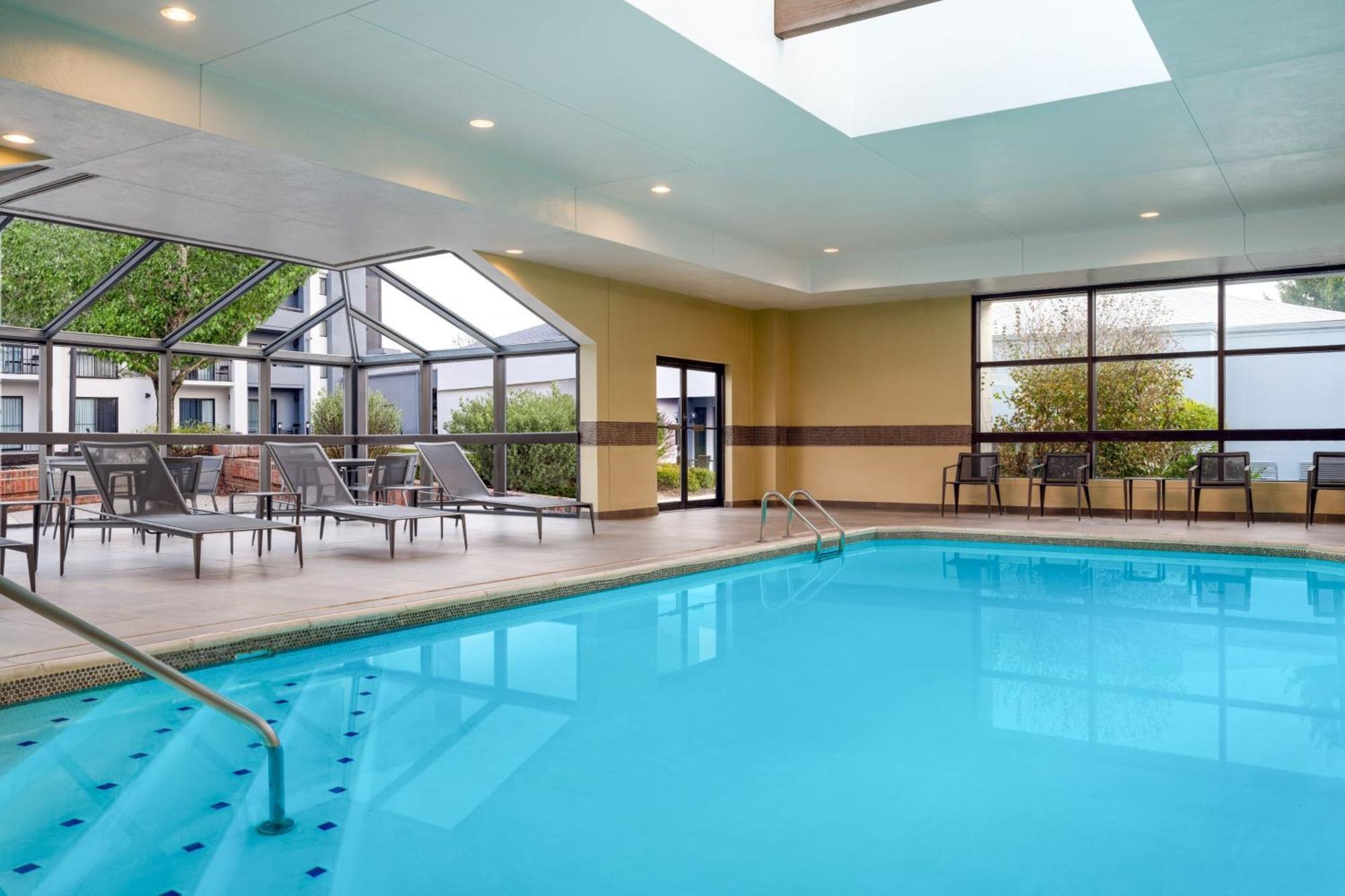 Courtyard Columbus Worthington Exterior foto